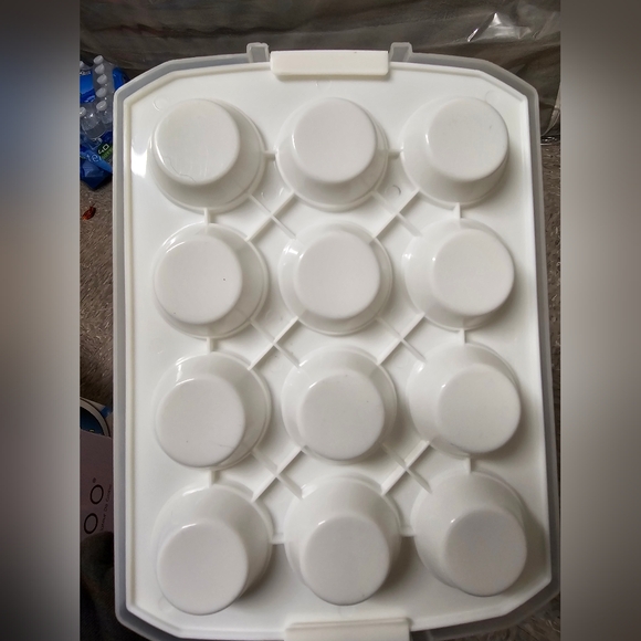 Cupcake Carrier Set - Picture 6 of 6